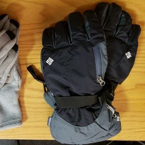 Columbia ski gloves